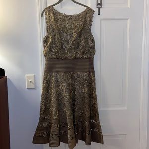 Tadashi Shoji, size 12, gold a line dress